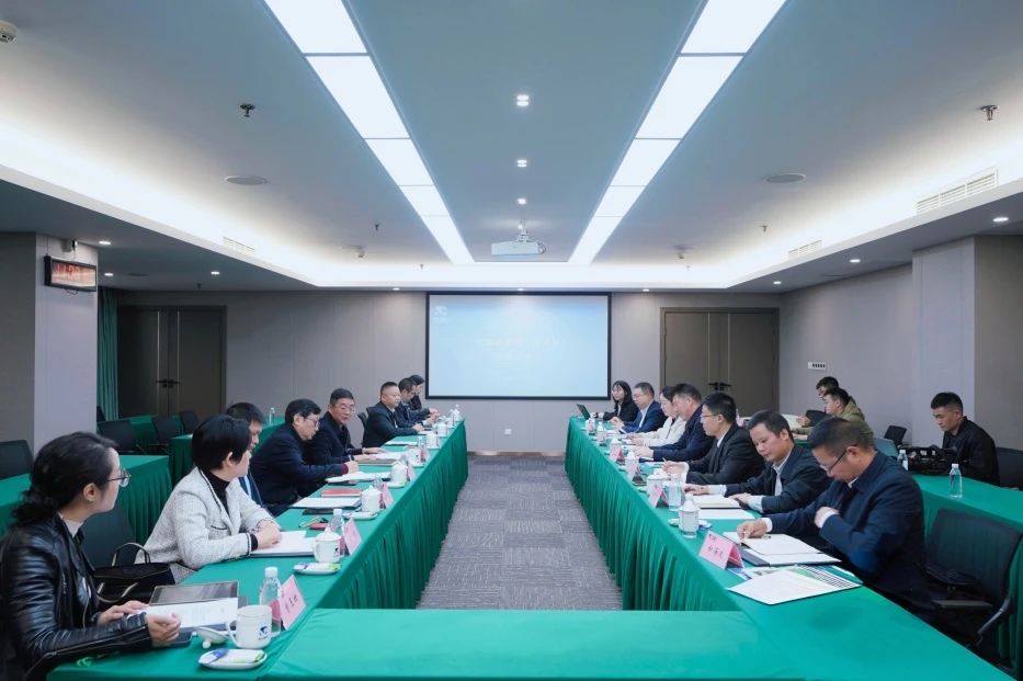 省Z6人生就是博集团与青川县举行座谈交流会